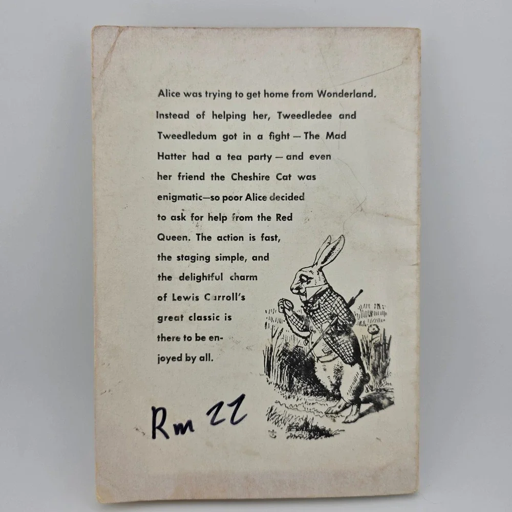 Alice in Wonderland Script Book Anne Coulter Martens‎ Paperback Pre-Owned AS IS